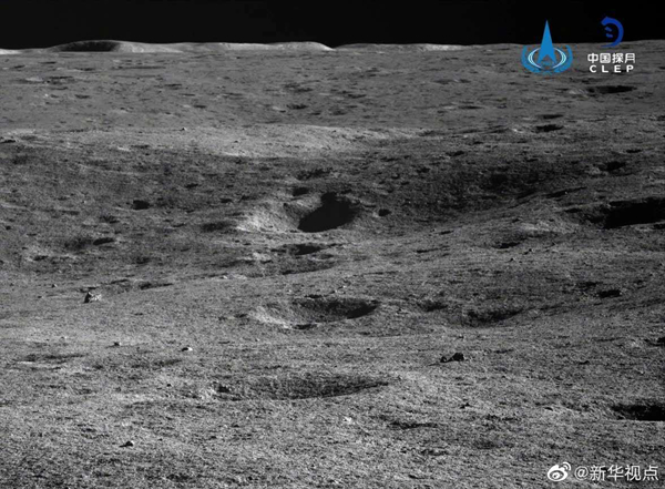 嫦娥四号着陆器和“玉兔二号”月球车自主唤醒 进入第21月昼工作期
